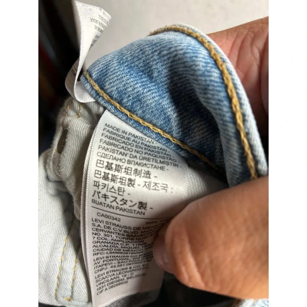 Levis 514 Straight Fit Light Wash Denim Jeans Mens 34x34 00514-1618